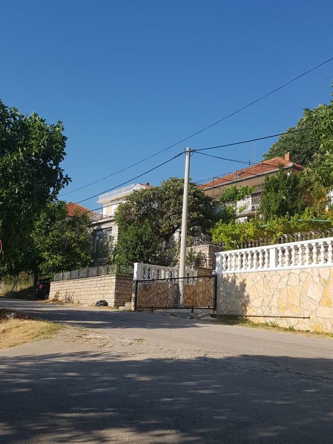 Apartment 51 Gornji Karin Dış mekan fotoğraf