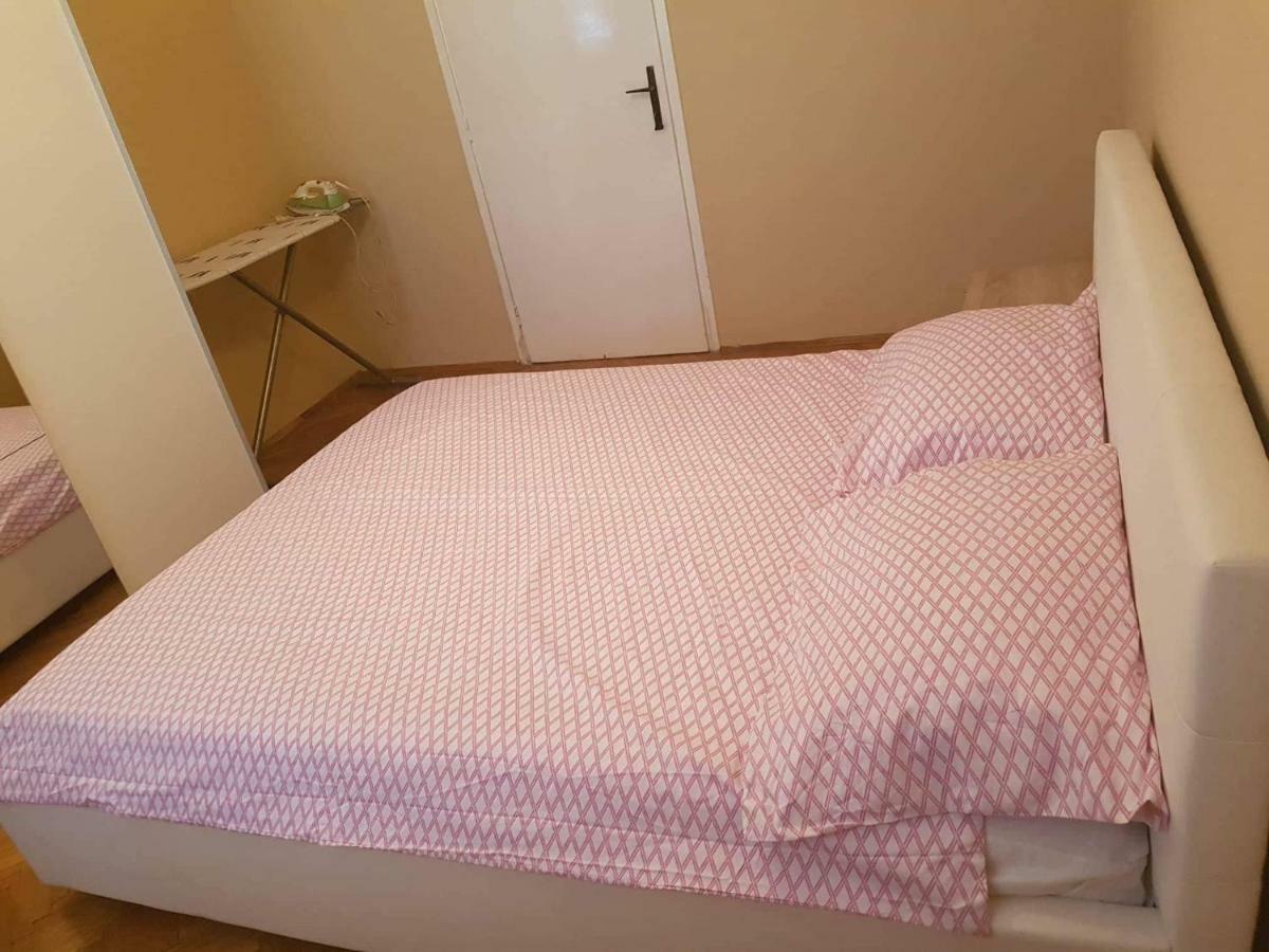 Apartment 51 Gornji Karin Dış mekan fotoğraf