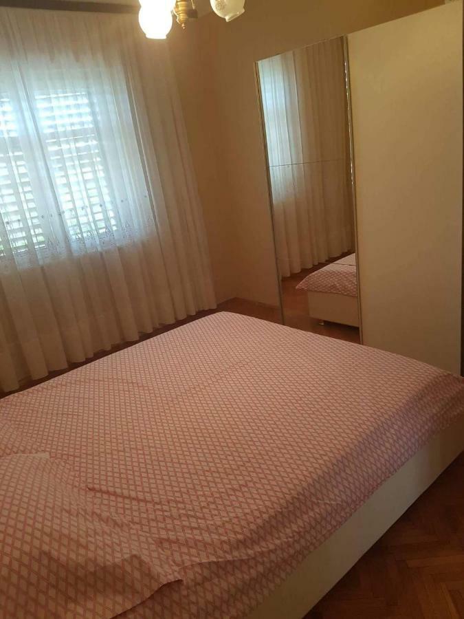 Apartment 51 Gornji Karin Dış mekan fotoğraf