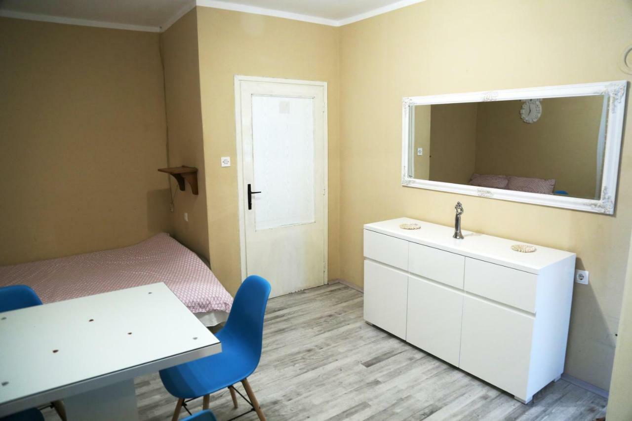 Apartment 51 Gornji Karin Dış mekan fotoğraf